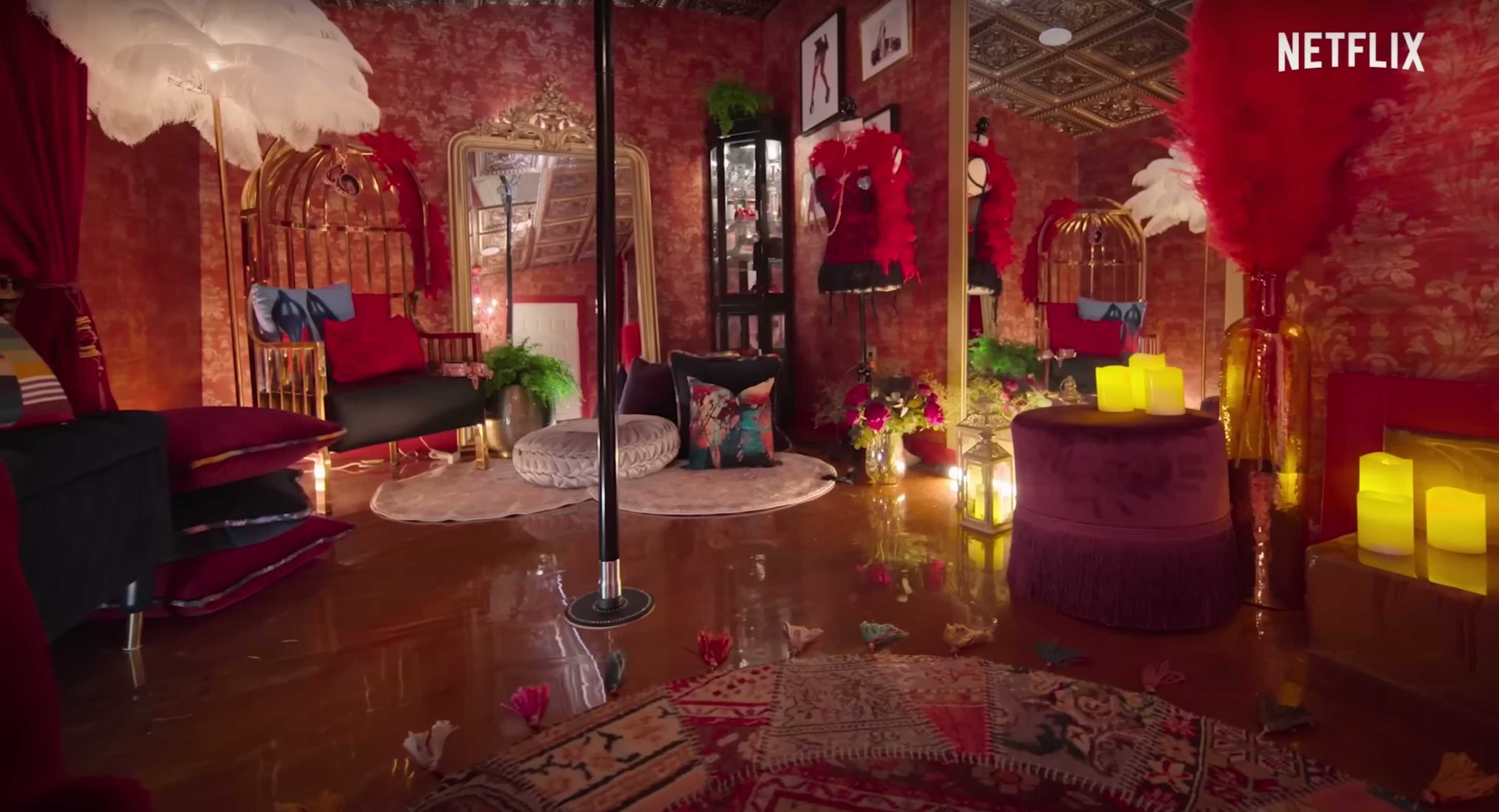 Learn How To Build A Sex Room With Netflix s New Reality Show learn-how-to-build-a-sex-room-with-netflix-s-new-reality-show